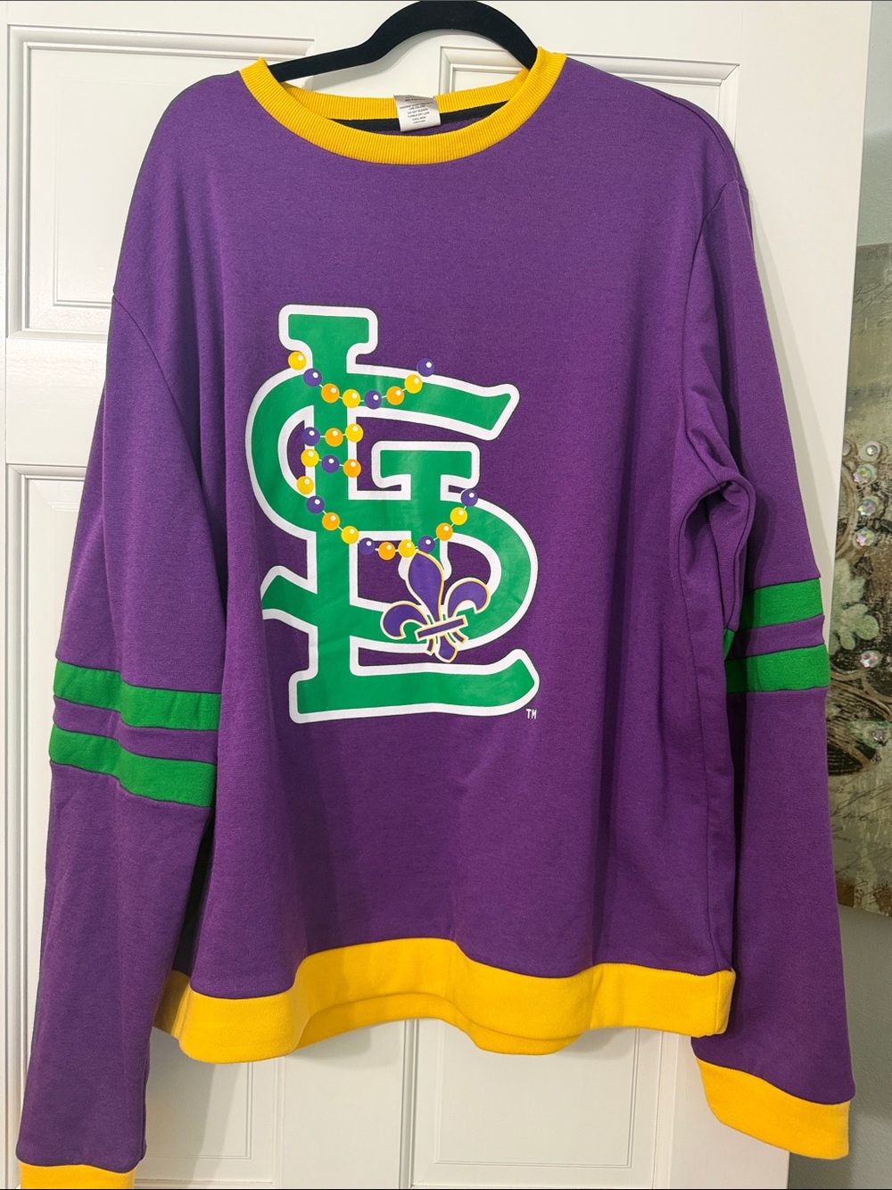 Purple & Green Long-Sleeve Men’s XL St. Louis Cardinals Mardi Gras Giveaway NWOT
